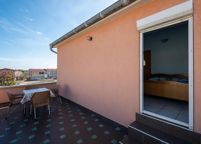 Apartman With Parking Space - 20177