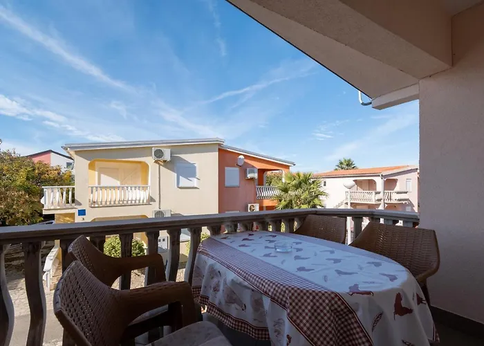 With Parking Space - 20177 Vir