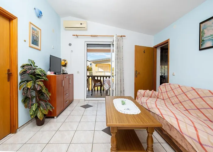 With Parking Space - 20177 Apartman