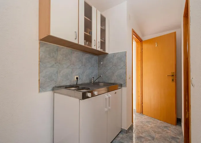 Apartman With Parking Space - 20177