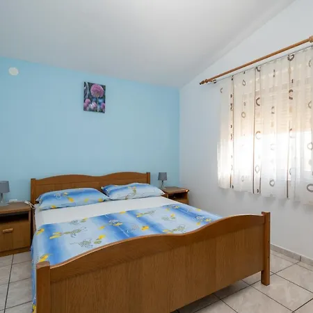 アパート With Parking Space - 20177 ヴィル