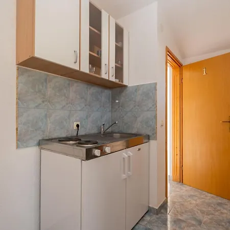 Apartment Isolated With A Parking Space - 20177