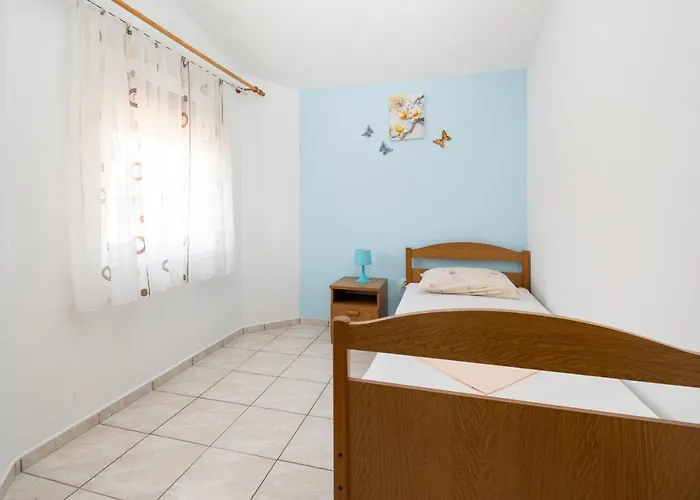 With Parking Space - 20177